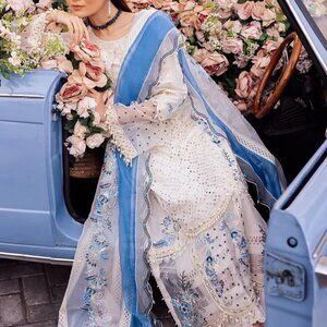 Sardinia: 3 Piece Embroidered Lawn Shalwar Kameez - Formal Wear - Stitched